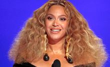 Beyonce Grammy Awards 2021-pook